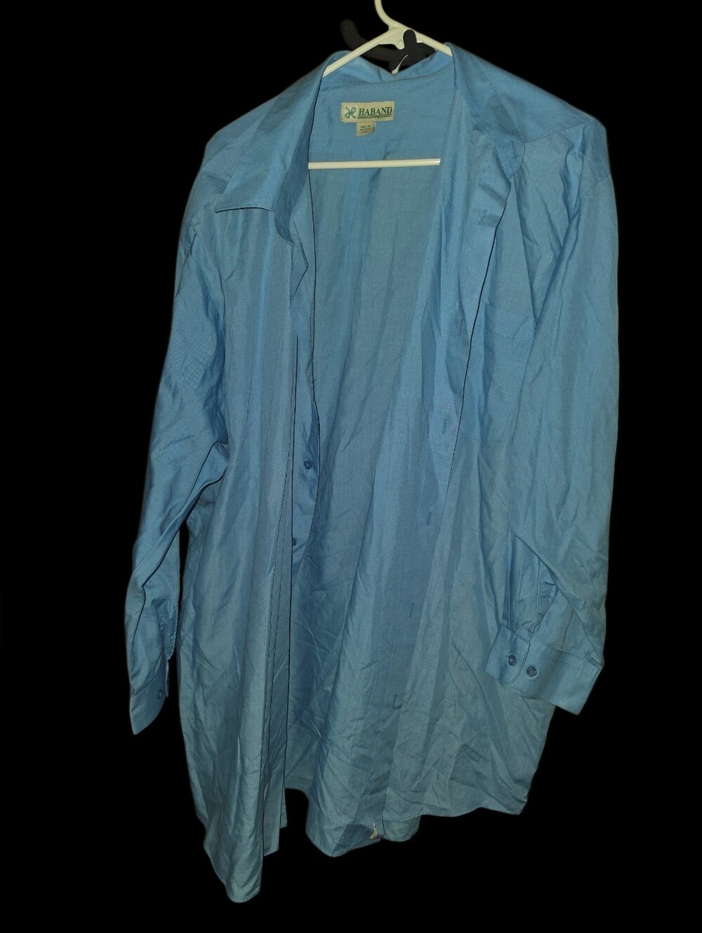 6/11/39. Haband Light Blue Men's Dress Shirt - Classic Button-Front